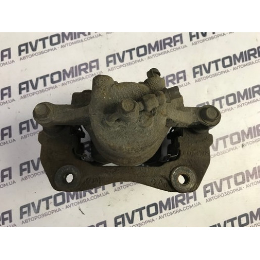 Суппорт тормозной передний левый Hyundai i30 2007-2012 581101H000